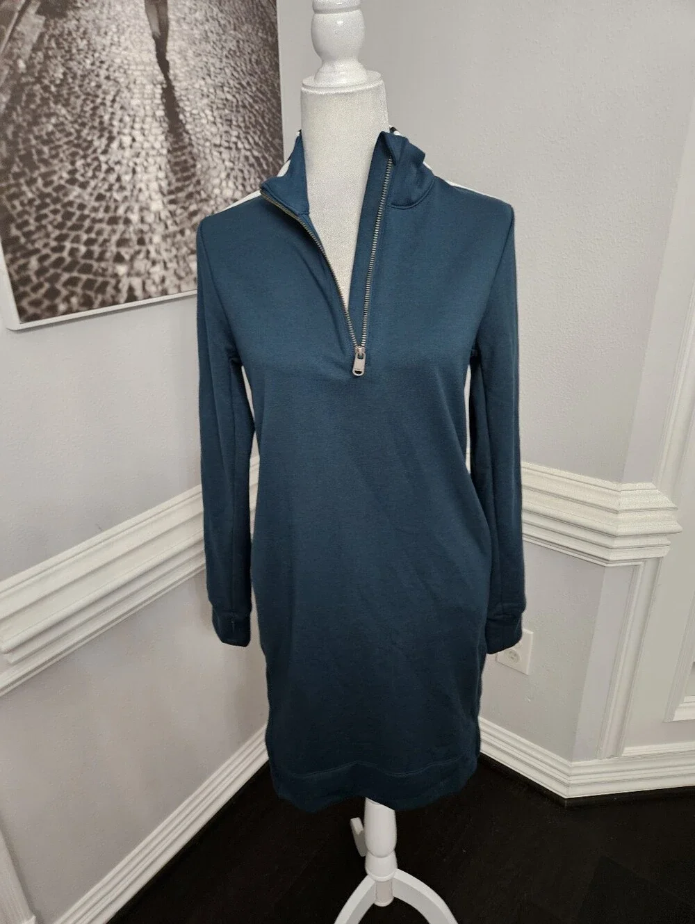 Athleta Crosstown Track Dress SIZE S - Picture 6 of 10